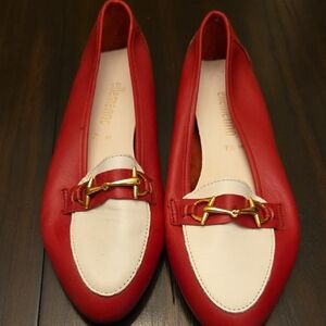 ellemenno Red and White Leather Women's Loafers with Gold Accent